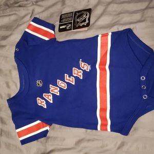 NWT Reebok NY Rangers baby onesie